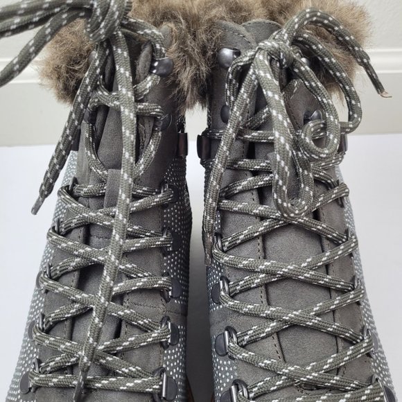 Report quella olive anckle boots,size 6.5M - Picture 4 of 8